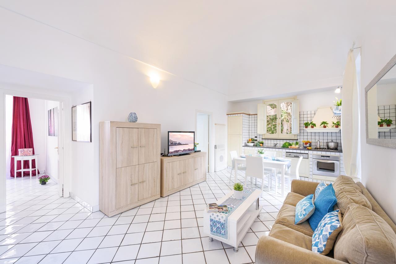 Apartment Cartiera With Pool By Amalfivacation