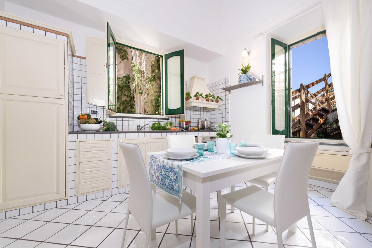 Apartment Cartiera With Pool By Amalfivacation